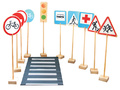 Набор напольный деревянный "Знаки дорожного движения"